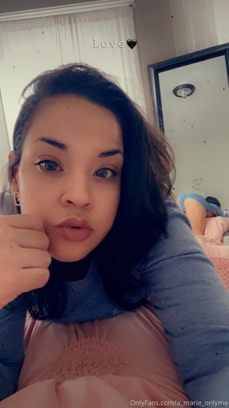 a marie onlyme nude model picture