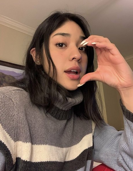 vashwty model nude gallery