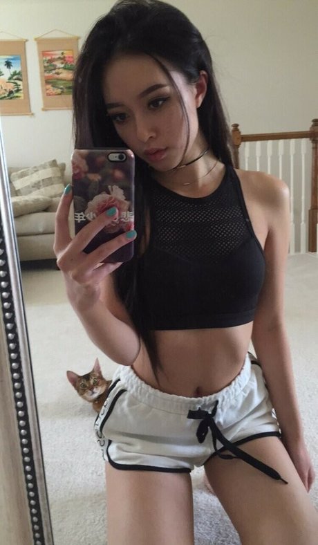 basedlilv nude actress archive