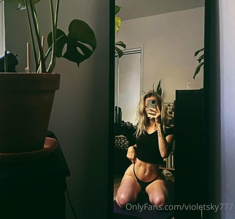 violetsky777 pretty model gallery