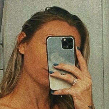 violetsky777 xxx pornstar pic