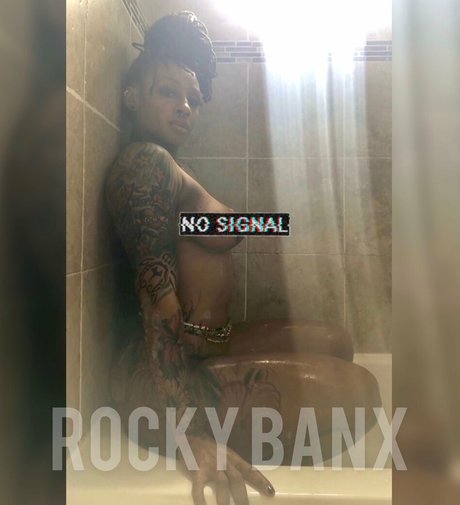 ItsJustRocky pornstar sexy pics