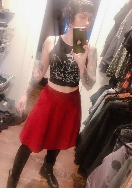 Holly Conrad model pretty galleries