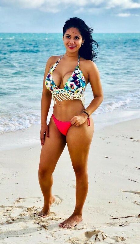 Itcel Macias model sex galleries