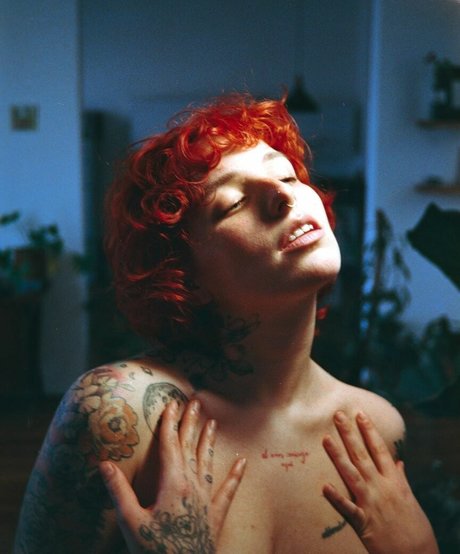 Pinche Dulzura beautiful model archive