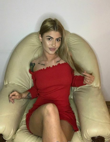 susy3 naked model pics