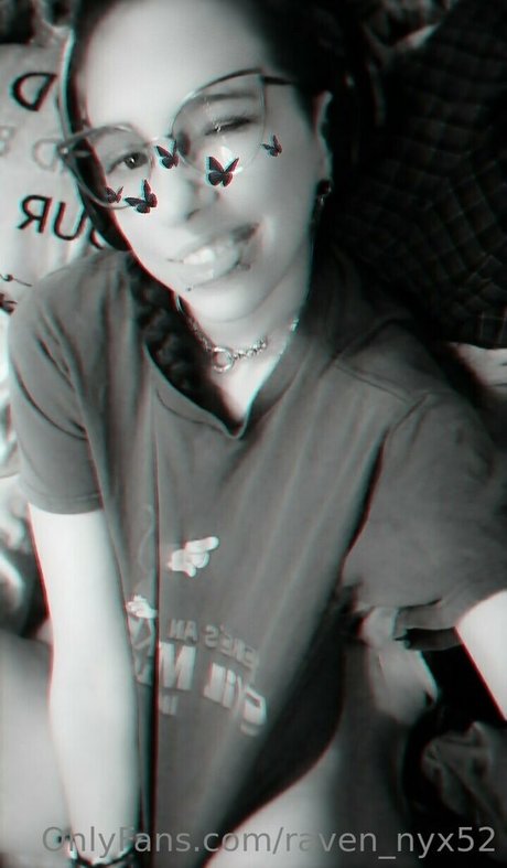 raven nyx52 top model picture