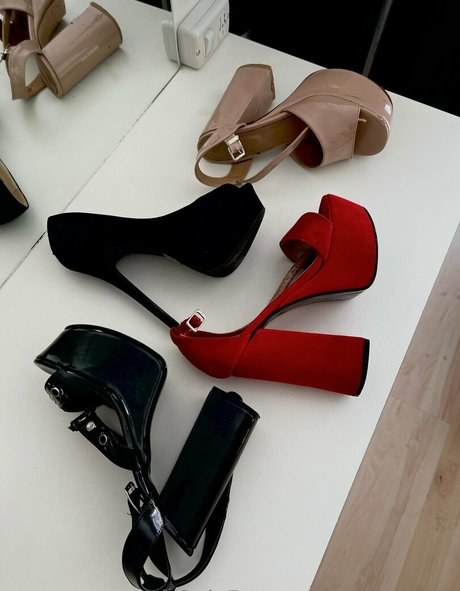 gigiikhalifa actress picture