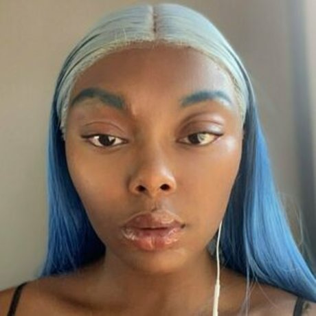 freeebonee star sex pic