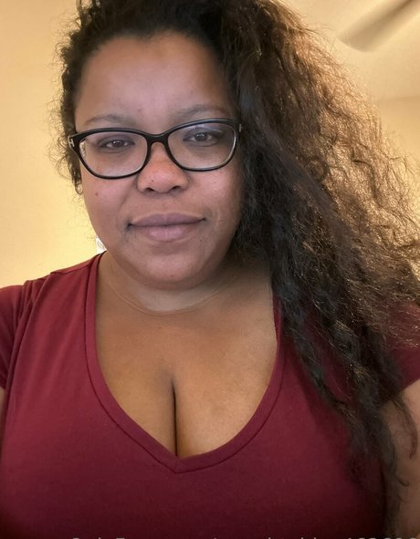 naughtybbw462606 star top img