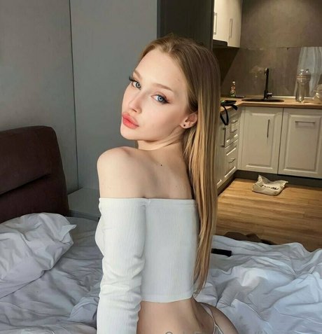 limeooow star hot pics