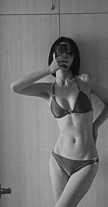 shu olivia1104 model xxx archive