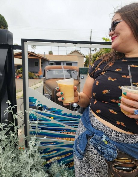 realgiantessa nude actress galleries