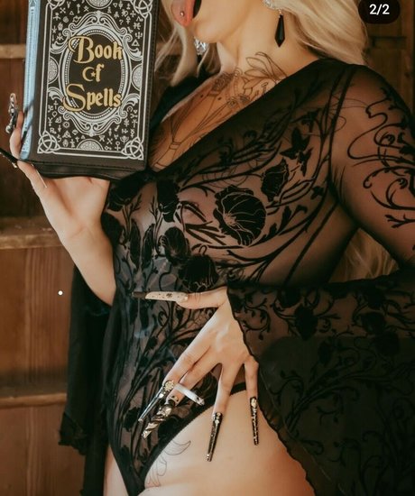 jraybabyy naked star image