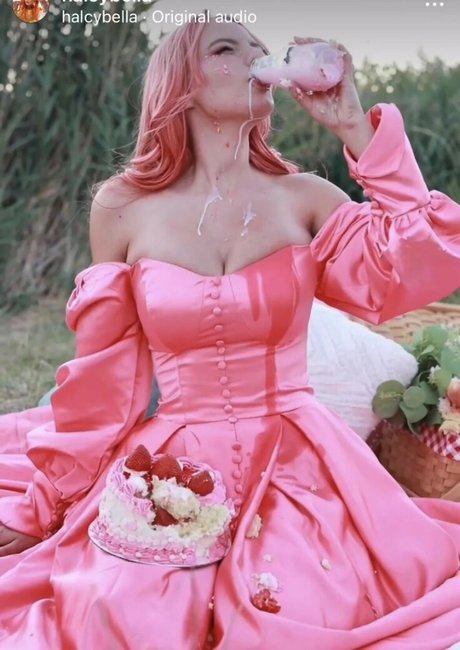 HalcyBella perfect star pics