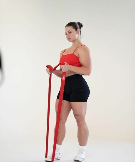 Allysinthegym pornstar naked photo