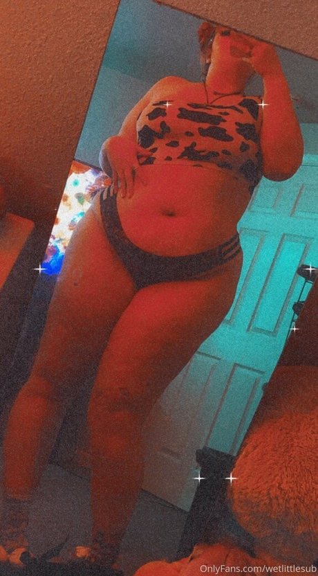 wetlittlesub pretty star image