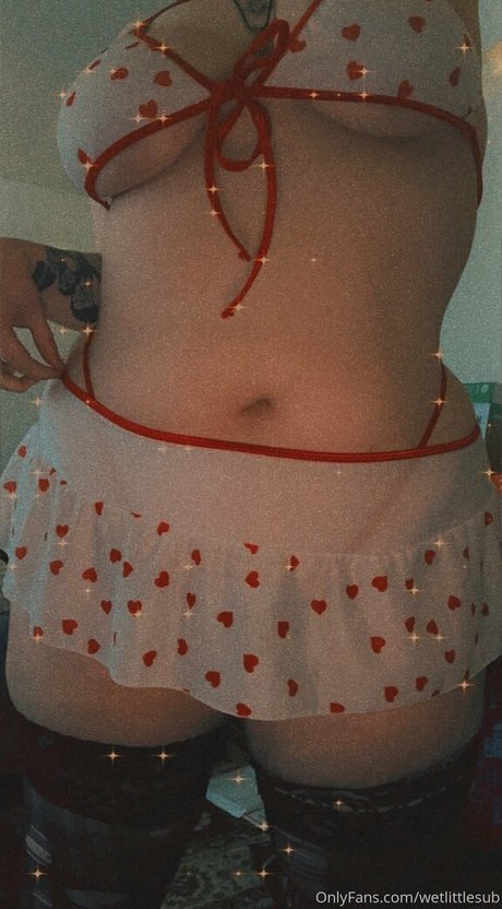 wetlittlesub nude star galleries