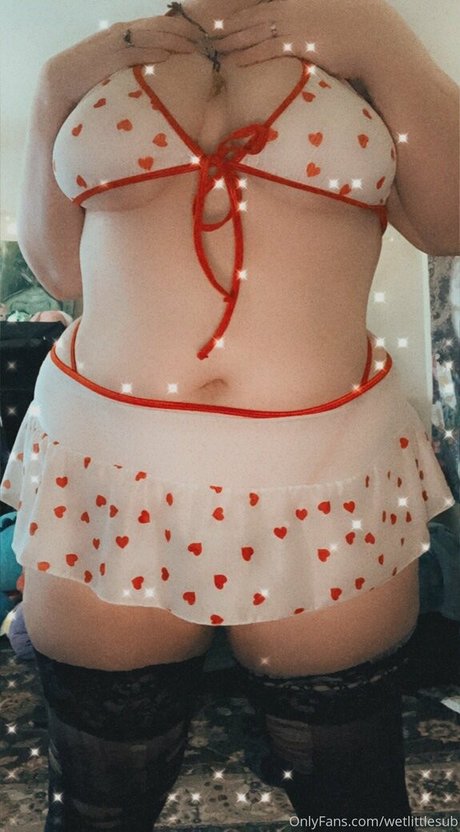 wetlittlesub adult star pic
