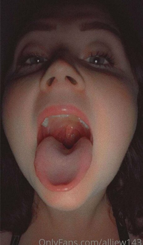 toxicallietongue pornstar art pictures