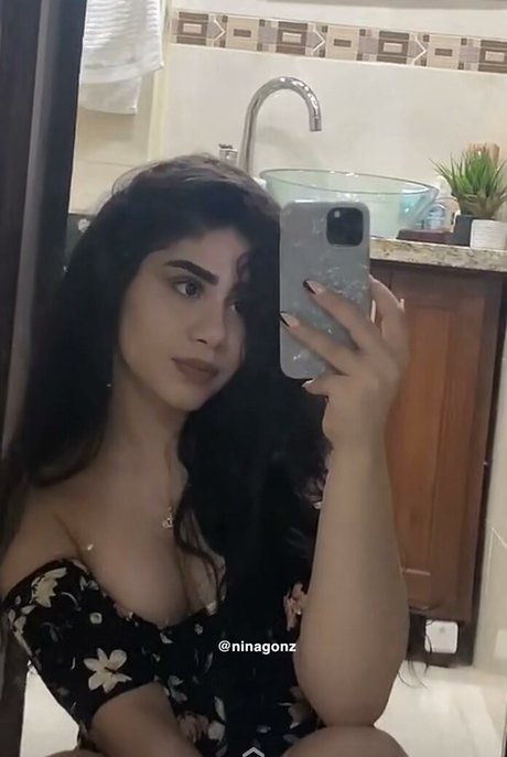 NinaGonz star exclusive photos
