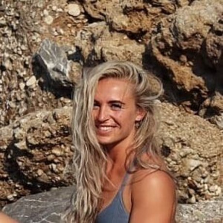 Larissa Van Meerten pretty star galleries