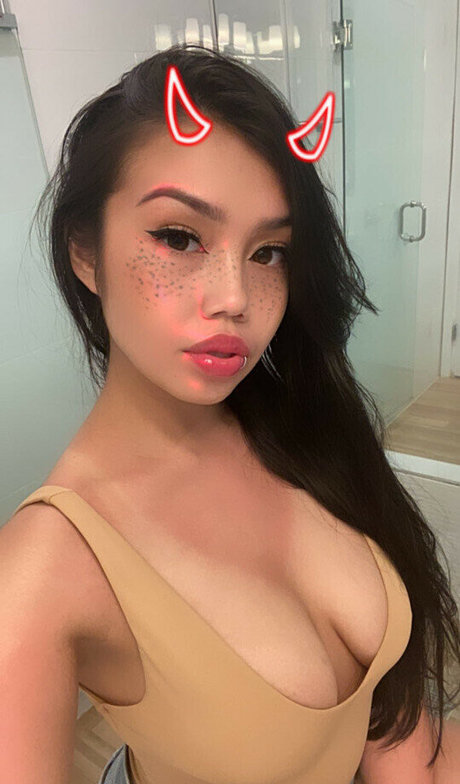 Ash kuro star erotic galleries