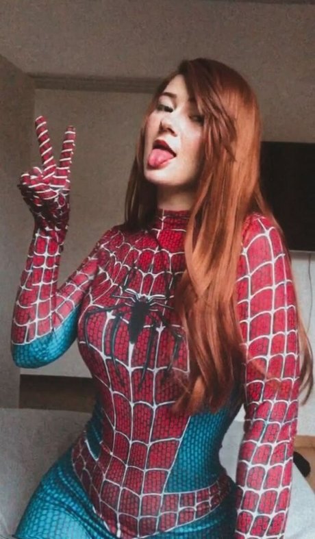 Bruna Dos Anjos pornstar free images