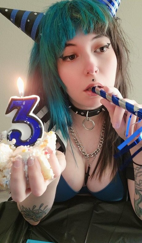 Knives porn star archive