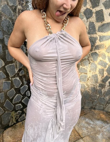 Lorena Ruiva star art gallery