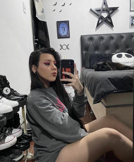 Sah Santtos_ pornstar free image