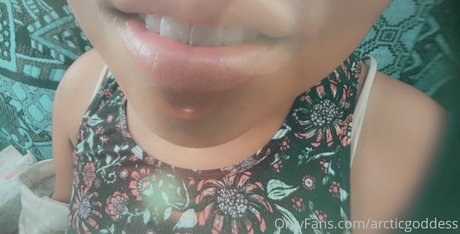 arcticgoddess adult model images