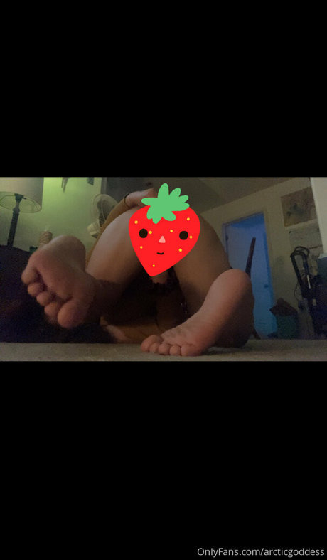 arcticgoddess star exclusive image