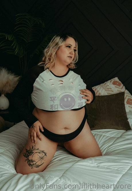 lilithheartvore xxx model photos