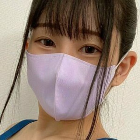 jste yui nude model photo