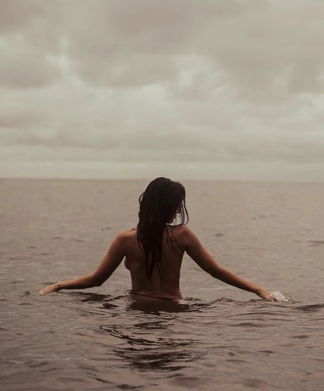 Taya Brooks model sex gallery