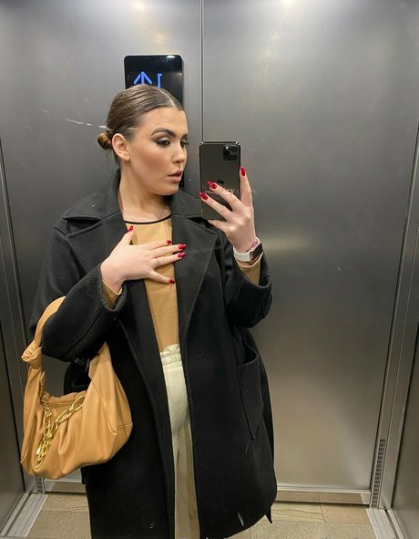 leabonita sexy actress image