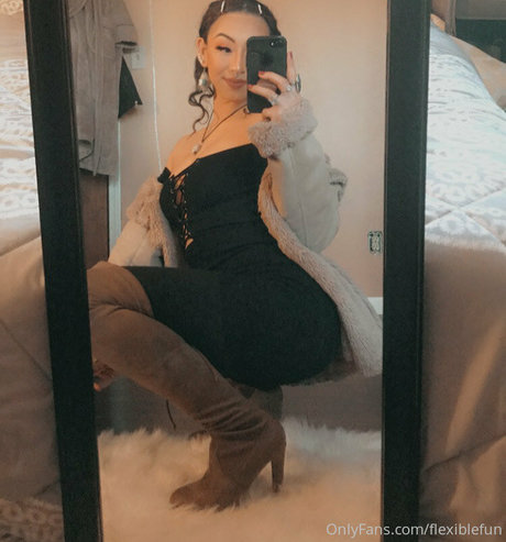 flexiblefun xxx actress img