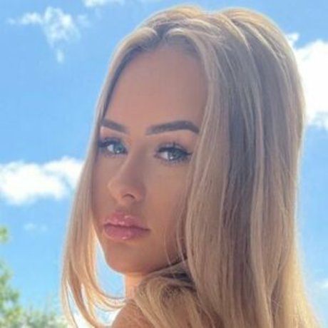 Rosierendallx art star picture