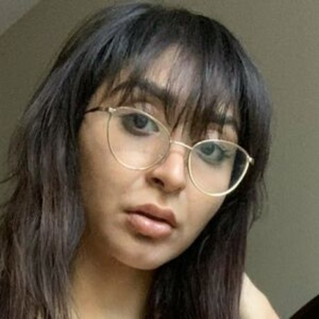 reversecowgrl69 model adult picture