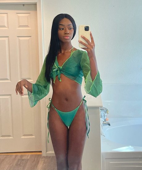 Luhmulaa perfect pornstar photo