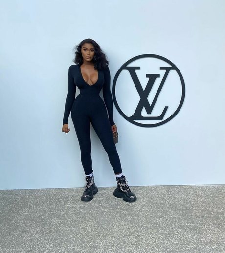 TS Imani model pornographic gallery