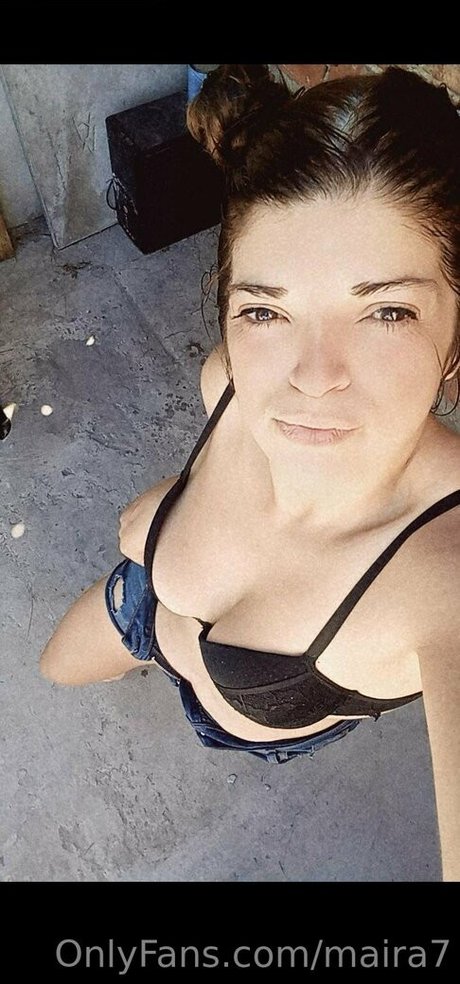 maira7 model nice pictures