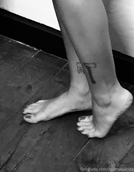 blvckchxrry top star pics