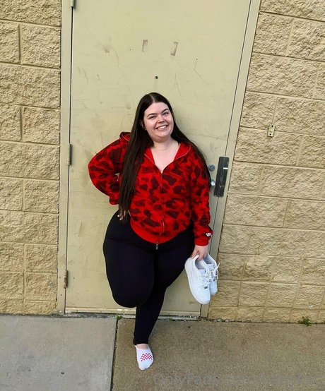 babykcc hot model photos