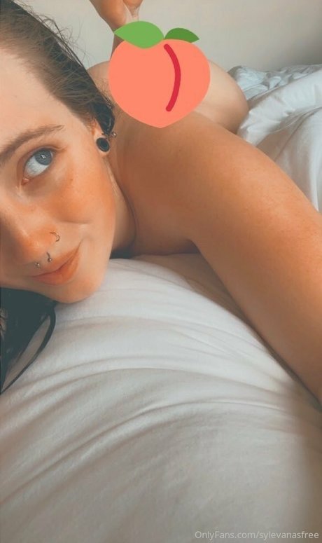 sylevanasfree model sexy gallery