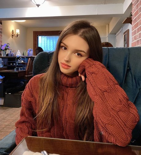 Elina Karimova xxx pornstar img