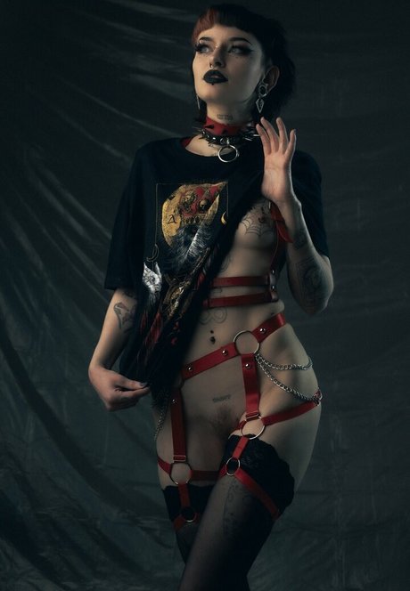 LittleDemonWitch model hd images