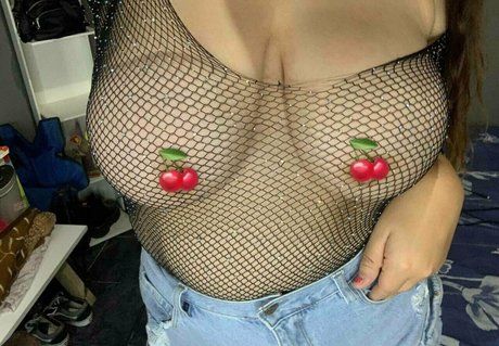 badgirl1882 star nudes photos