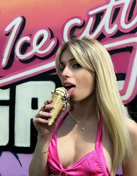 anna liana high quality actress image